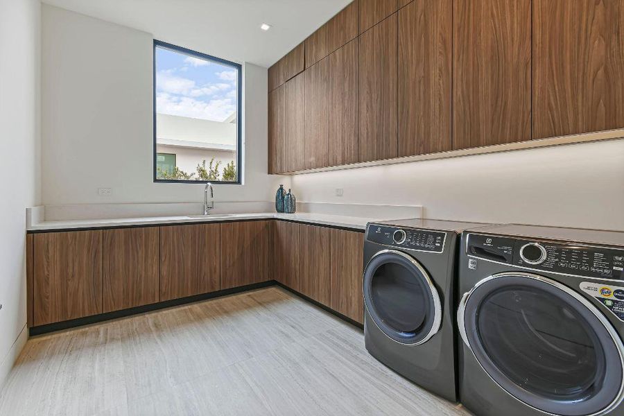 10955MonteRosaDr(53) 10955MonteRosaDr(53)