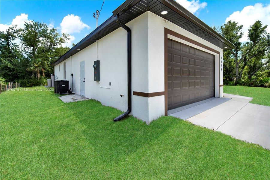 Image 38 of a home in .