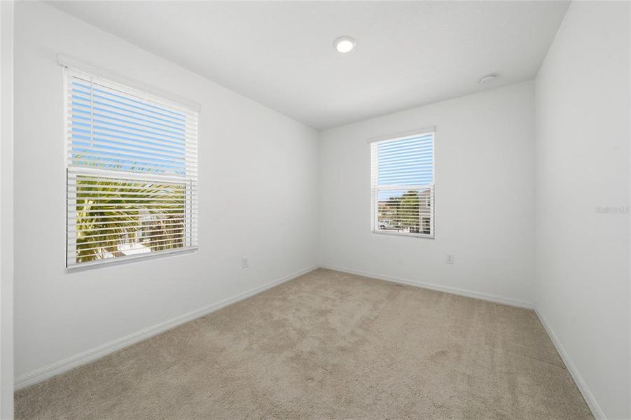 Spacious, unfurnished interior of a new home in , St. Cloud (Image 21).