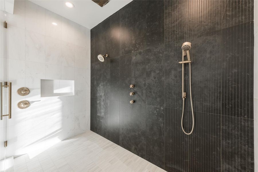 Furnished interior view inside a new home in , Bellaire (Image 16).