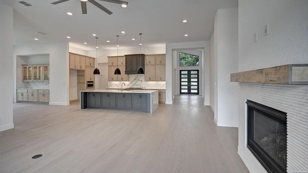 Furnished interior view inside a new home in George's Ranch, Boerne (Image 15).