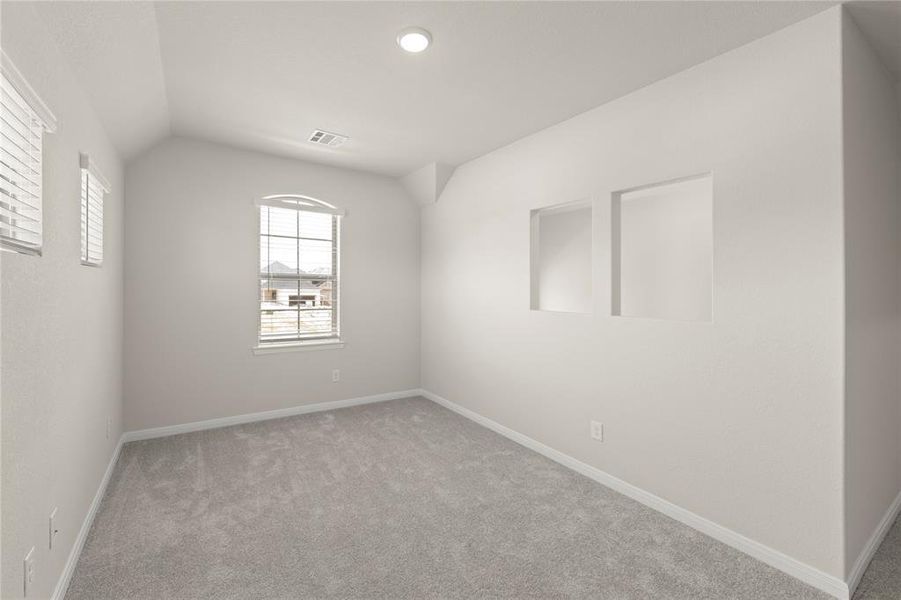 15_1436 Bramante, Celina 15_1436 Bramante, Celina