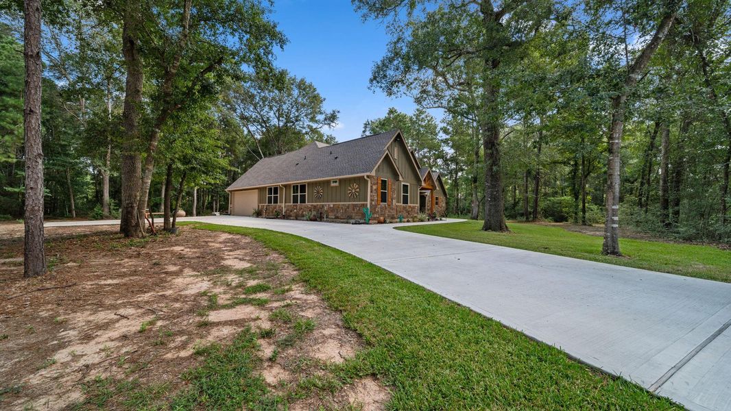 Image 35 of a home in . Image 35 of a home in .