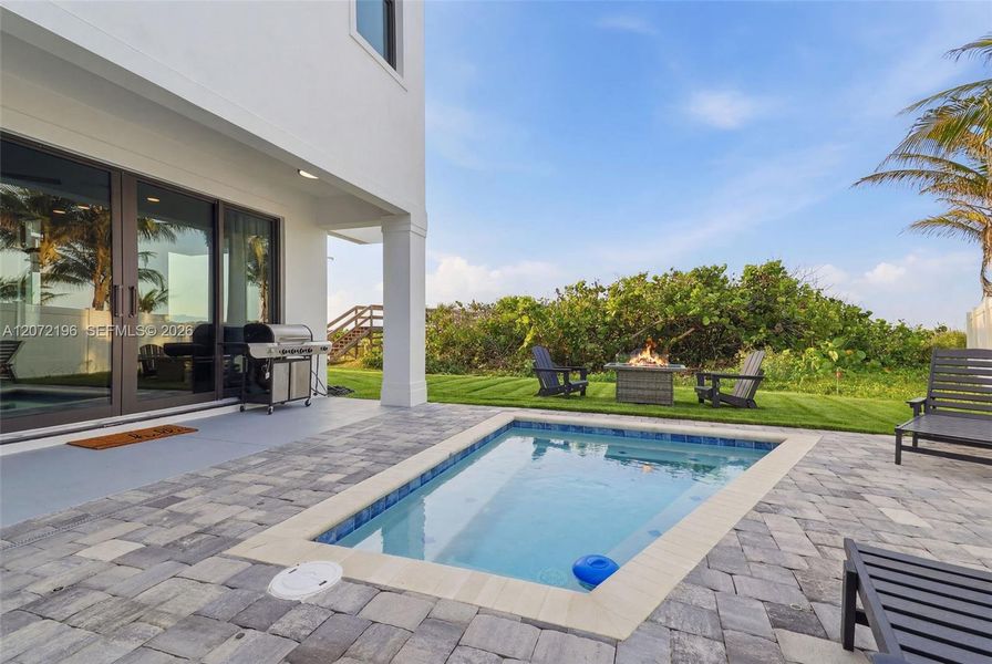 Exterior details and patio area of a home in , Melbourne Beach (Image 39).