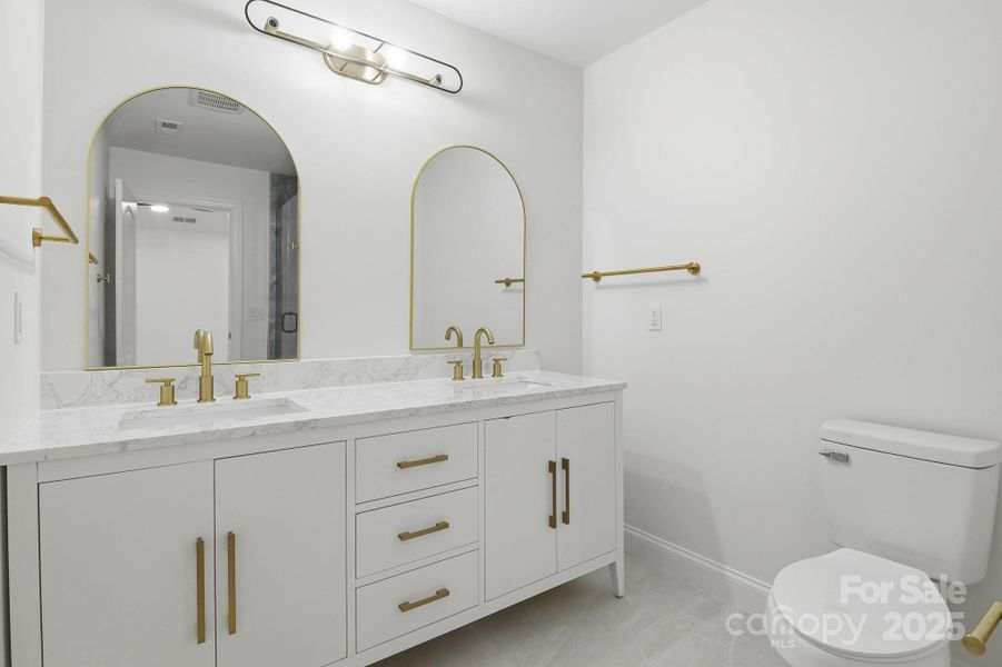 Furnished interior view inside a new home in , Charlotte (Image 7).