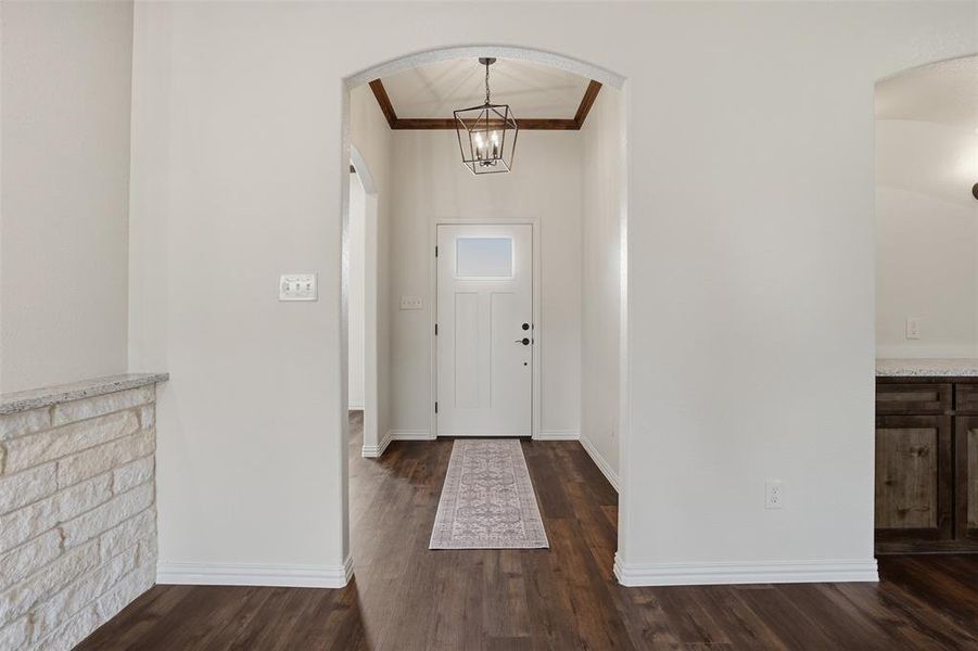 Spacious, unfurnished interior of a new home in , Grandview (Image 19). Spacious, unfurnished interior of a new home in , Grandview (Image 19).