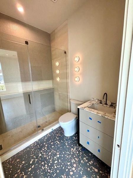 Image 24 of a home in .