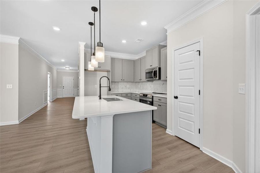 Furnished interior view inside a new home in Allen Manor, Hoschton (Image 9).