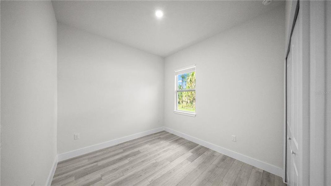 Spacious, unfurnished interior of a new home in , North Port (Image 28).