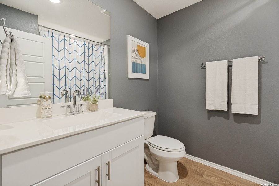 Furnished interior view inside a new home in Saengerhalle Meadows, New Braunfels (Image 23).