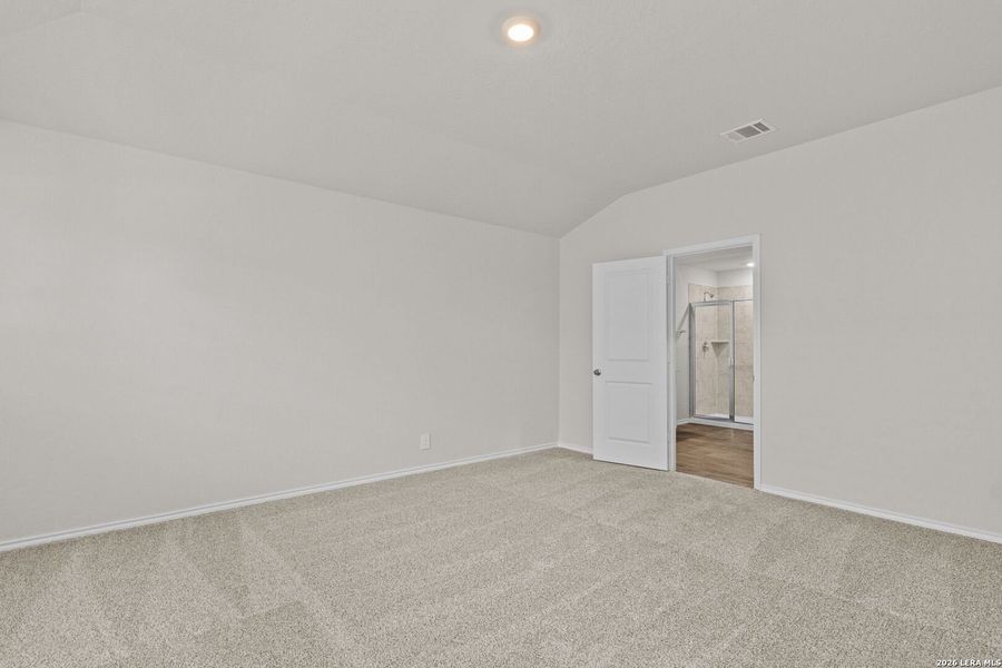 Spacious, unfurnished interior of a new home in Redbird Ranch, San Antonio (Image 24). Spacious, unfurnished interior of a new home in Redbird Ranch, San Antonio (Image 24).