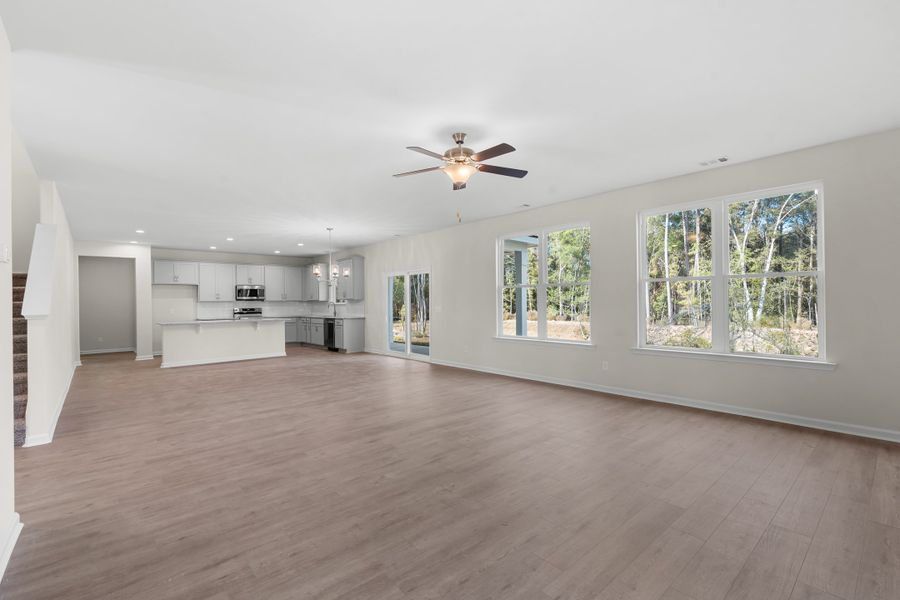 Spacious, unfurnished interior of a new home in Ramsey Landing, Rincon (Image 14).