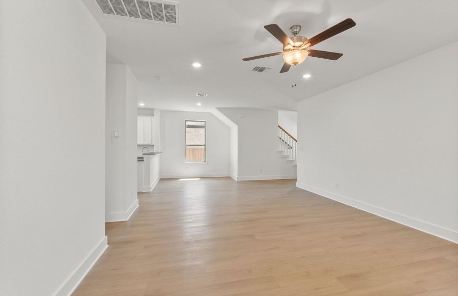 Spacious, unfurnished interior of a new home in Cameron Place, Austin (Image 10). Spacious, unfurnished interior of a new home in Cameron Place, Austin (Image 10).