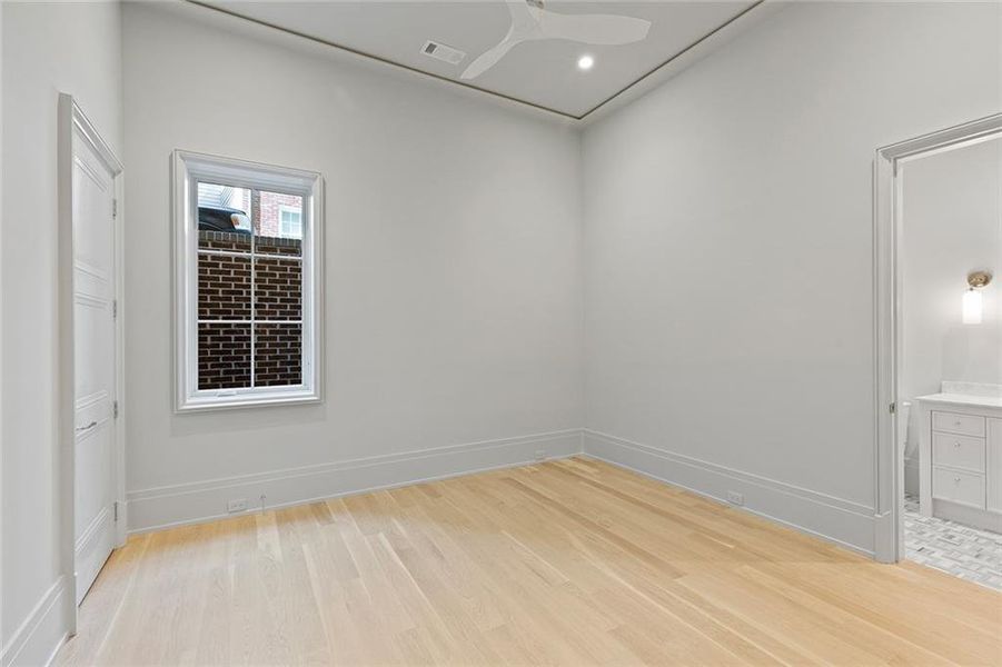 Spacious, unfurnished interior of a new home in , Atlanta (Image 57). Spacious, unfurnished interior of a new home in , Atlanta (Image 57).
