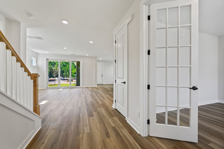 The Chennault - Foyer The Chennault - Foyer