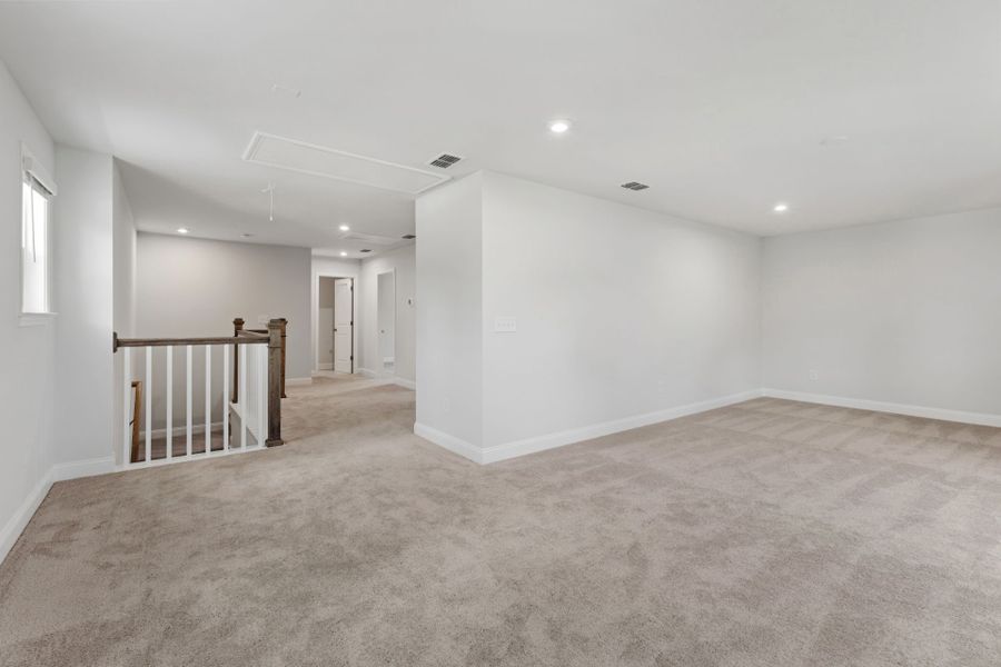 Spacious, unfurnished interior of a new home in Solserra, Shallotte (Image 14). Spacious, unfurnished interior of a new home in Solserra, Shallotte (Image 14).