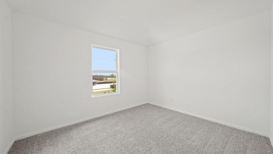 Spacious, unfurnished interior of a new home in Sunterra Lakes, Brookshire (Image 20).