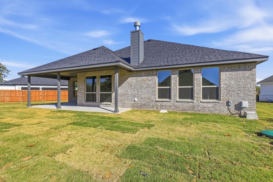 Representative Photo Colors and Options may vary