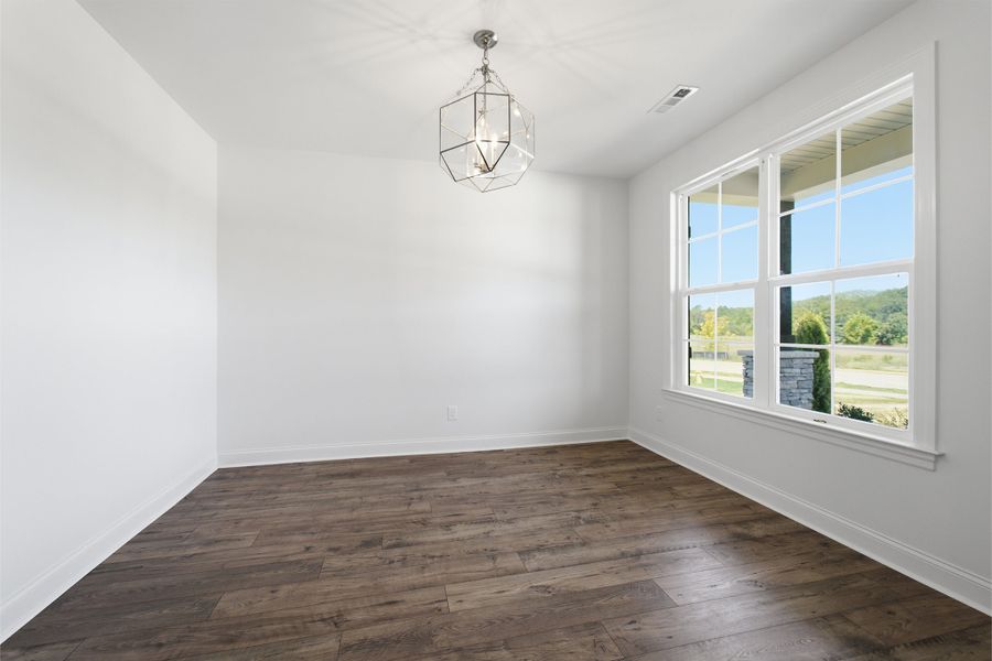 Spacious, unfurnished interior of a new home in Aden Woods, Fairview (Image 21).