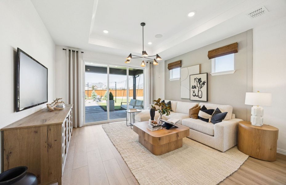 Representative furnished interior of a home built from the Contour by Del Webb in Del Webb at Trinity Falls, McKinney (Image 23). Representative furnished interior of a home built from the Contour by Del Webb in Del Webb at Trinity Falls, McKinney (Image 23).