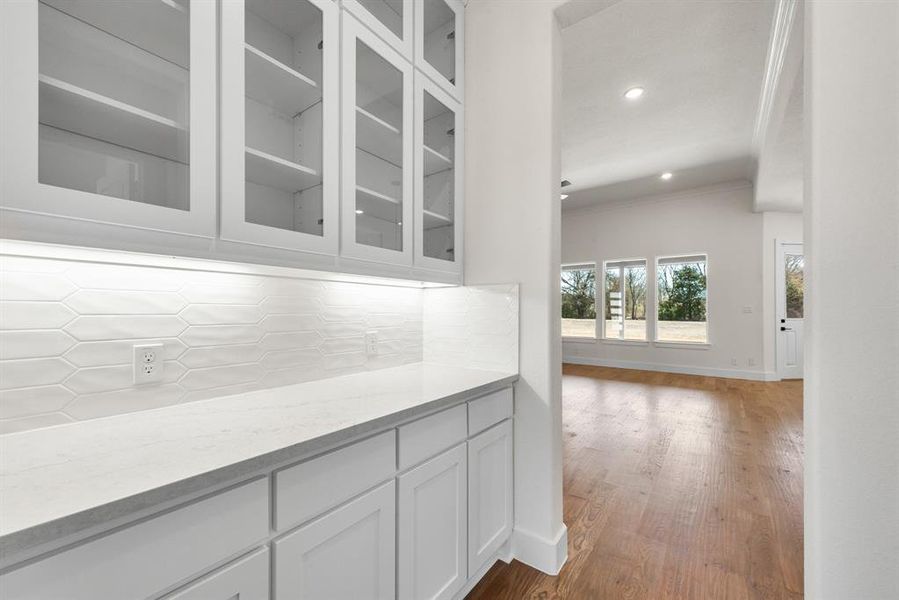 Furnished interior view inside a new home in King Crossing Estates, Van Alstyne (Image 9).