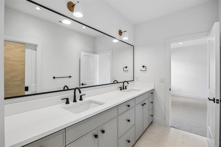 Furnished interior view inside a new home in , Dallas (Image 16).