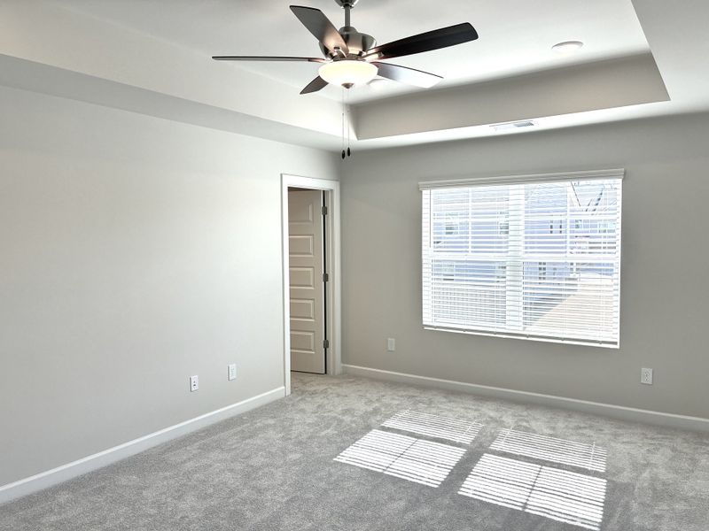 Spacious, unfurnished interior of a new home in Miller Park, Greenville (Image 15).