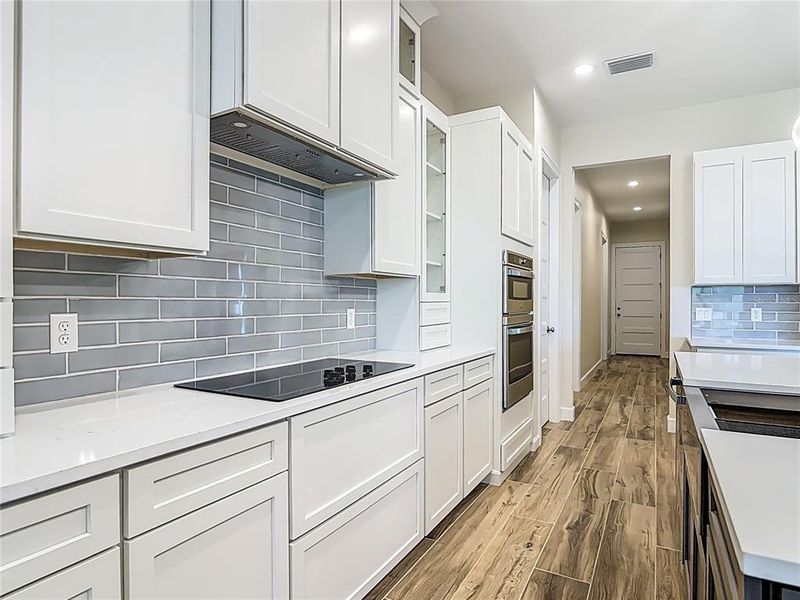 Furnished interior view inside a new home in , Enterprise (Image 14).