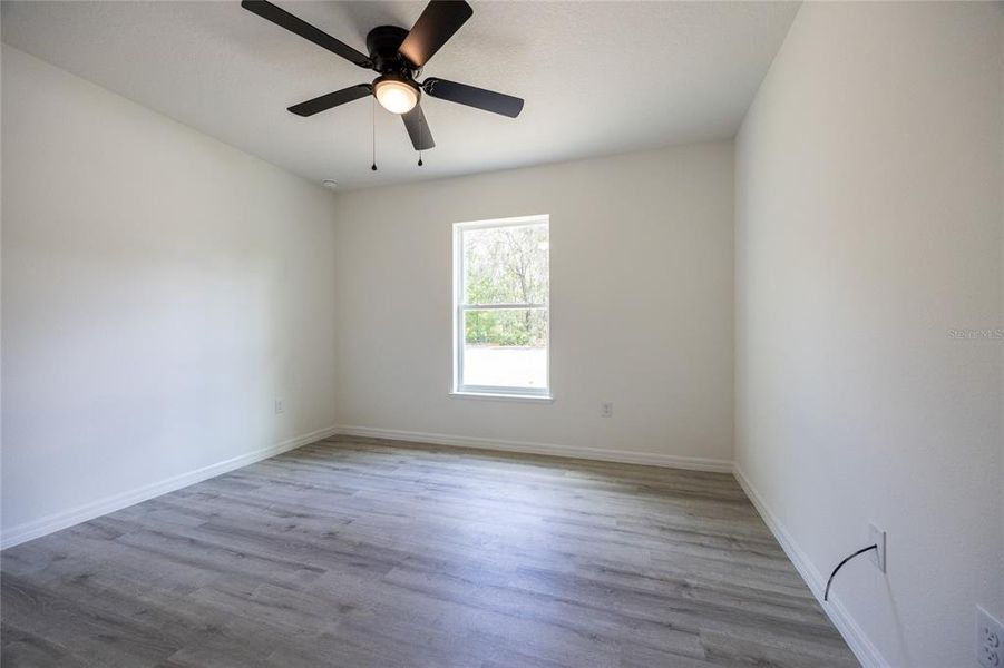 Spacious, unfurnished interior of a new home in , Ocklawaha (Image 35).
