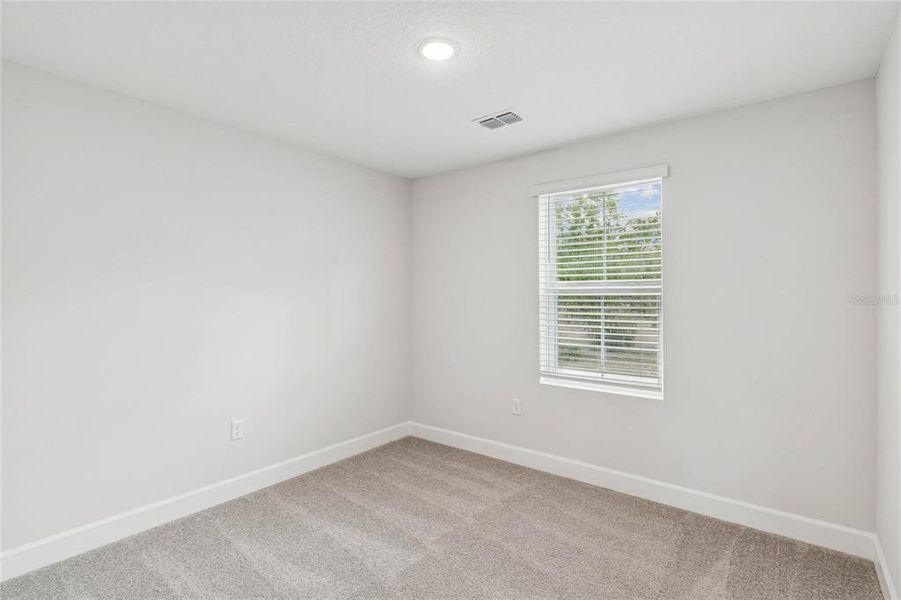 Spacious, unfurnished interior of a new home in Aspire at Canter Creek, Davenport (Image 19).