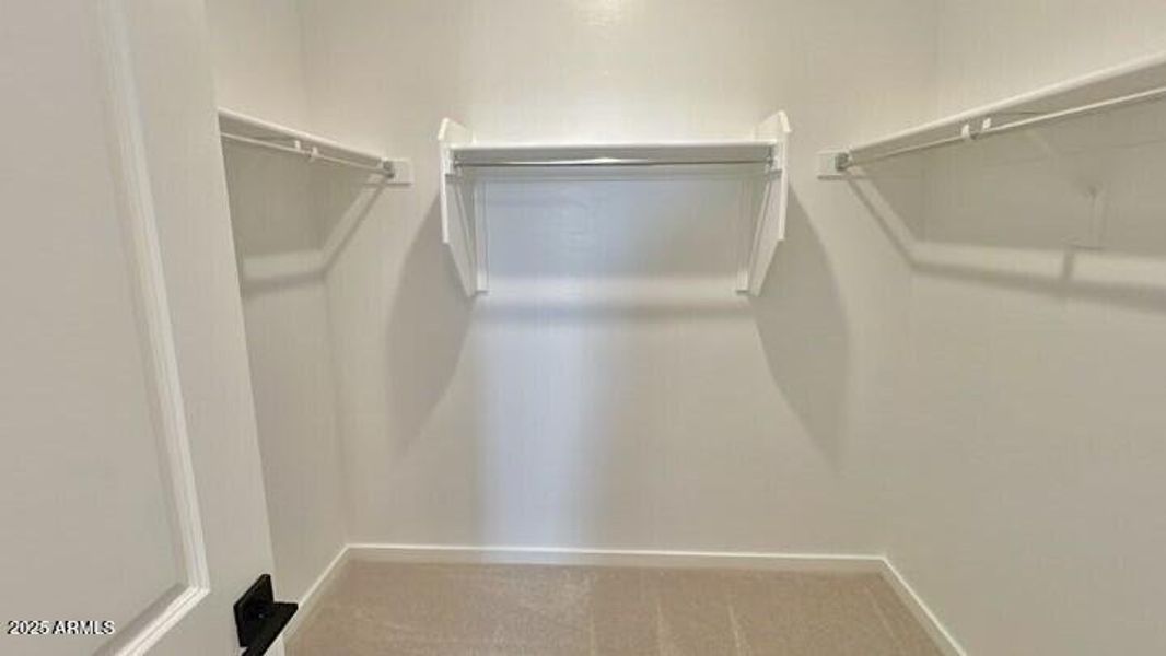 85D9526B- (002) 85D9526B- (002)