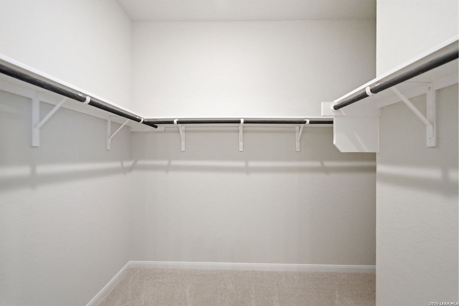 Spacious, unfurnished interior of a new home in Hennersby Hollow, San Antonio (Image 15). Spacious, unfurnished interior of a new home in Hennersby Hollow, San Antonio (Image 15).