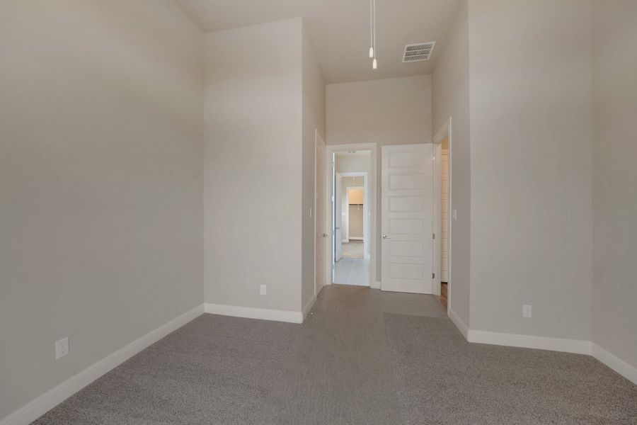 Representative unfurnished interior of a home built from the The Davinci by Whitestone Custom Homes in Johnson Ranch, Bulverde (Image 25).