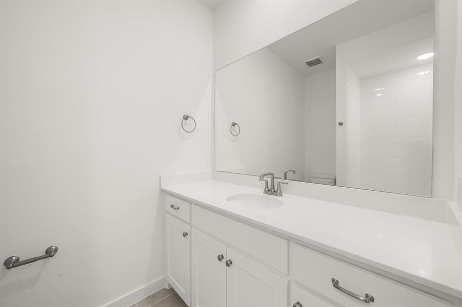 4610 White Buffalo_2221_Birch- Bathroom-1