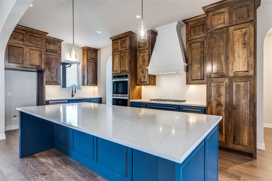 Furnished interior view inside a new home in , Aledo (Image 7).