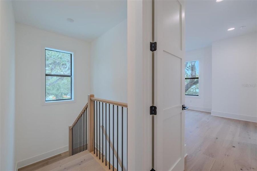 Spacious, unfurnished interior of a new home in , Tampa (Image 42). Spacious, unfurnished interior of a new home in , Tampa (Image 42).