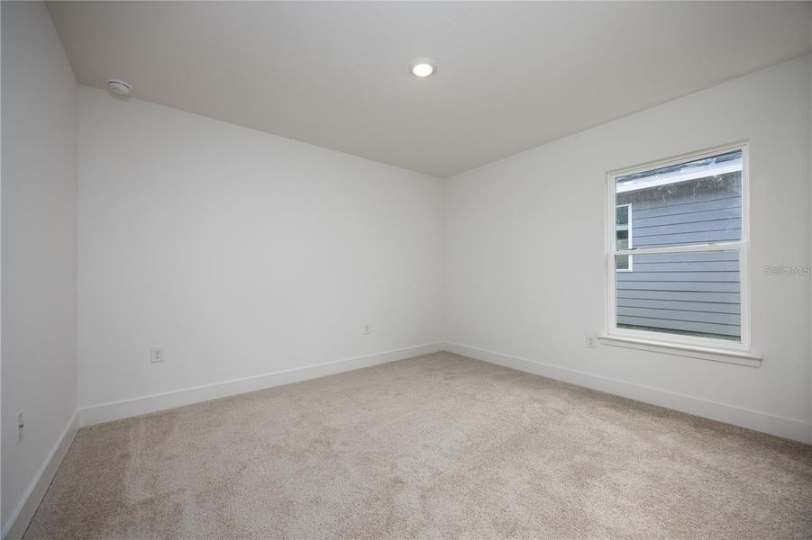Spacious, unfurnished interior of a new home in The Preserve at Laurel Lake, Lake City (Image 12).