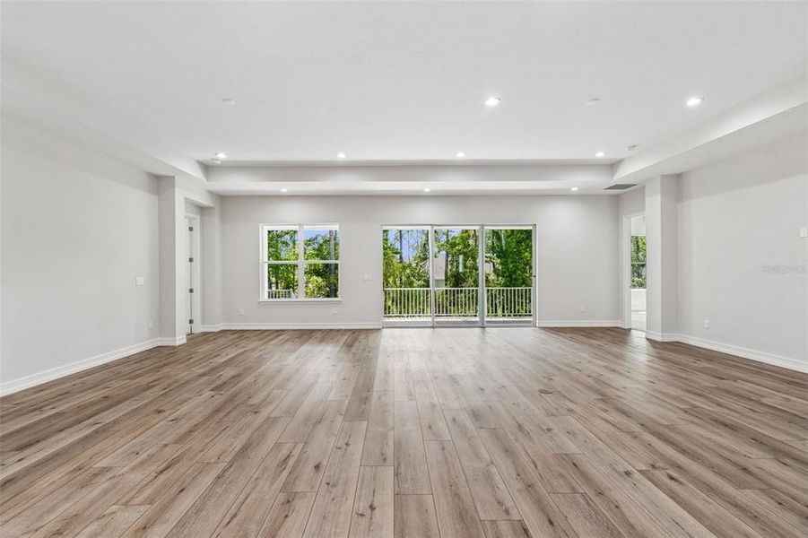 Spacious, unfurnished interior of a new home in Southern Hills Plantation, Brooksville (Image 21). Spacious, unfurnished interior of a new home in Southern Hills Plantation, Brooksville (Image 21).
