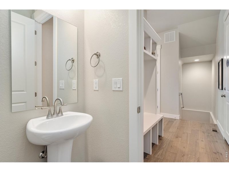 Furnished interior view inside a new home in Vernazza, Windsor (Image 30).