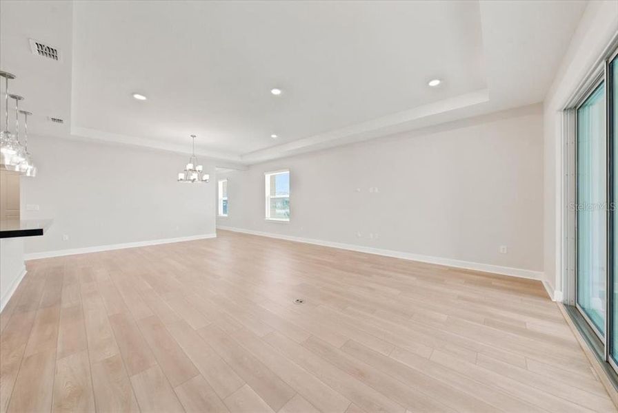 Spacious, unfurnished interior of a new home in Coasterra Community Group Page, Palmetto (Image 23).