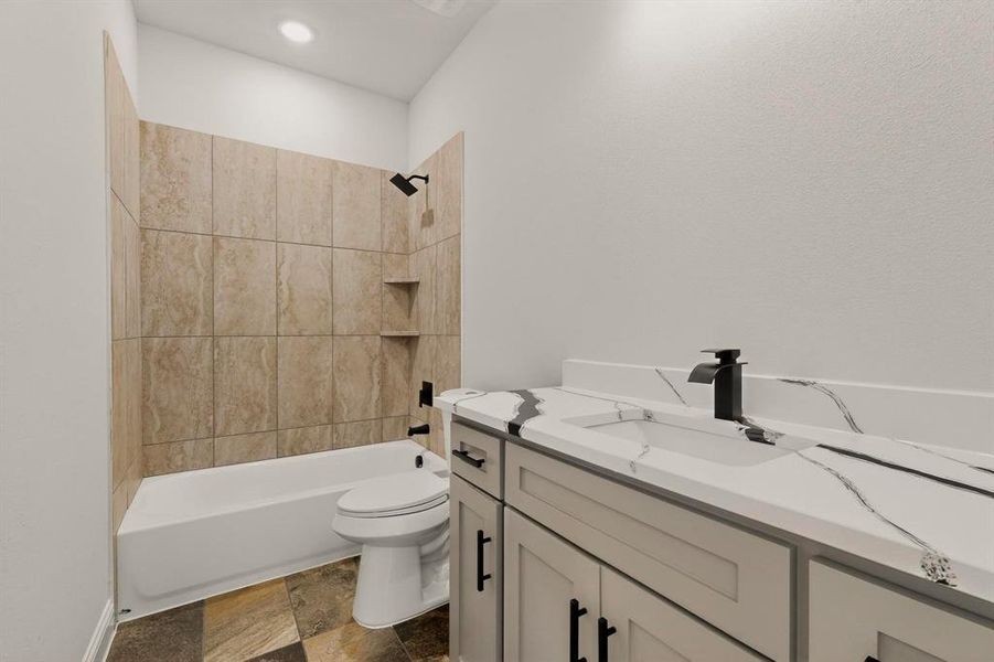 Furnished interior view inside a new home in , Sulphur Springs (Image 10).