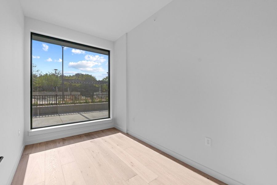 Spacious, unfurnished interior of a new home in One Oak, Austin (Image 20).