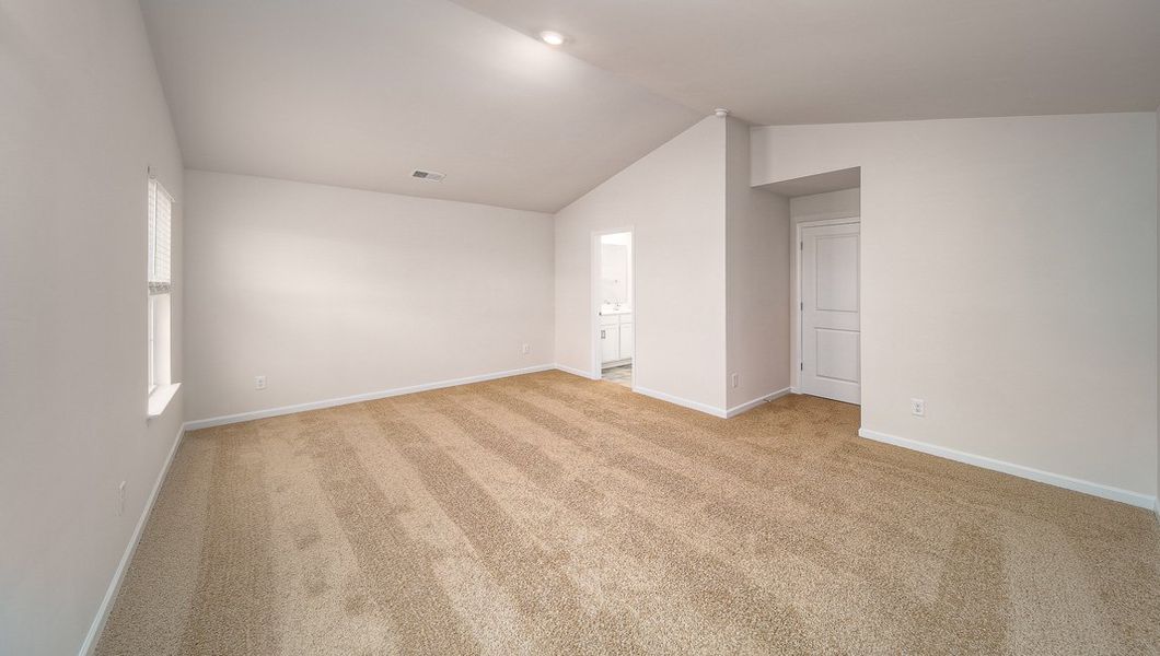 Spacious, unfurnished interior of a new home in Cline Village, Conover (Image 19).