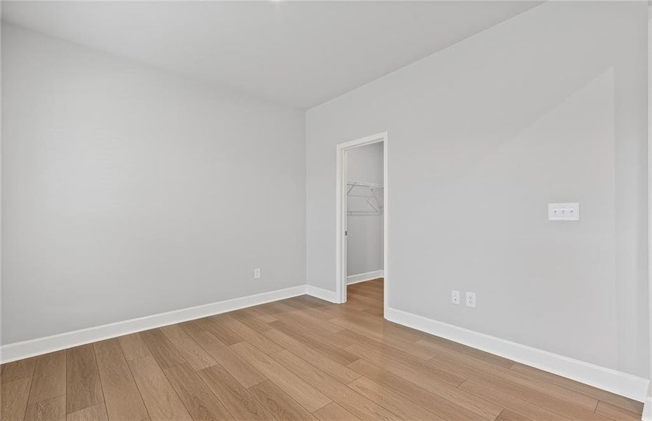 Spacious, unfurnished interior of a new home in Anderson Point Estates, McDonough (Image 31).