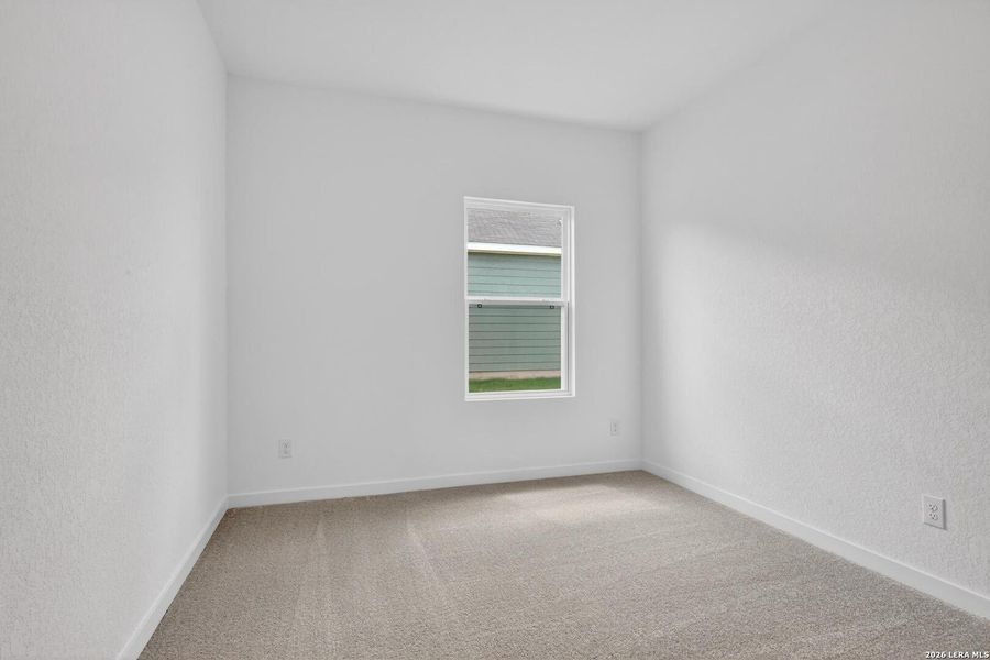 Spacious, unfurnished interior of a new home in Saddlebrook Ranch, Schertz (Image 15).