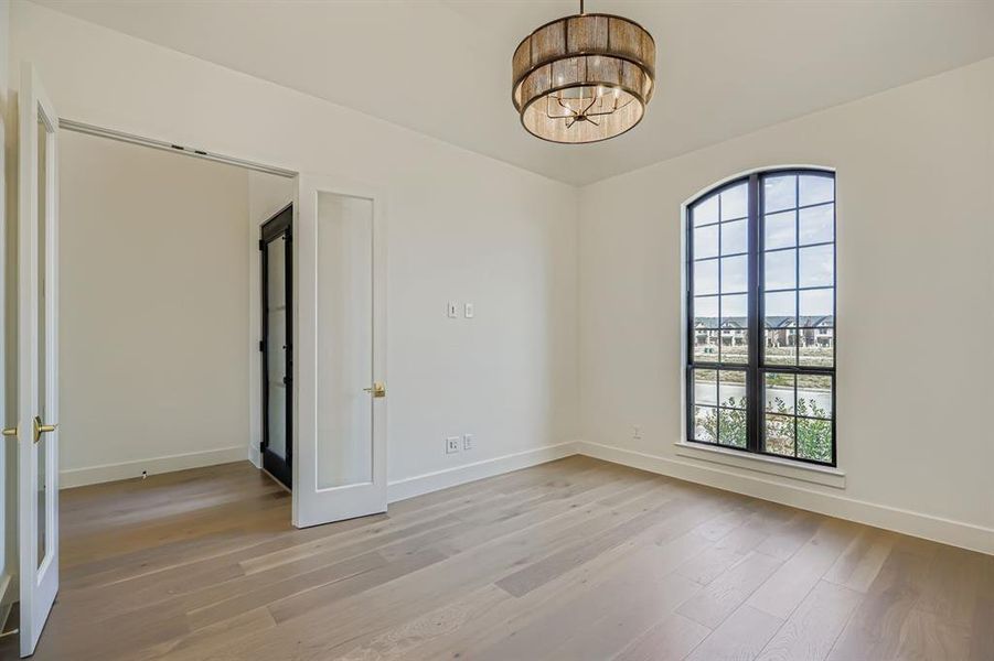 Spacious, unfurnished interior of a new home in , The Colony (Image 17).