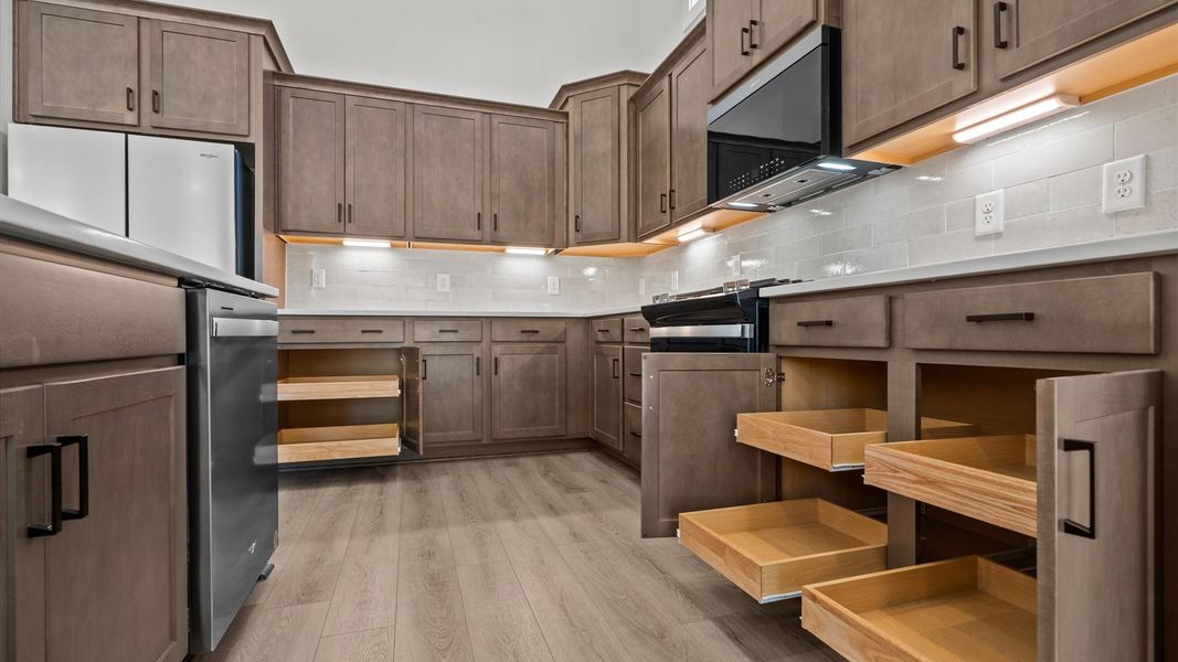 Furnished interior view inside a new home in Magnolia Park, Woodruff (Image 16). Furnished interior view inside a new home in Magnolia Park, Woodruff (Image 16).