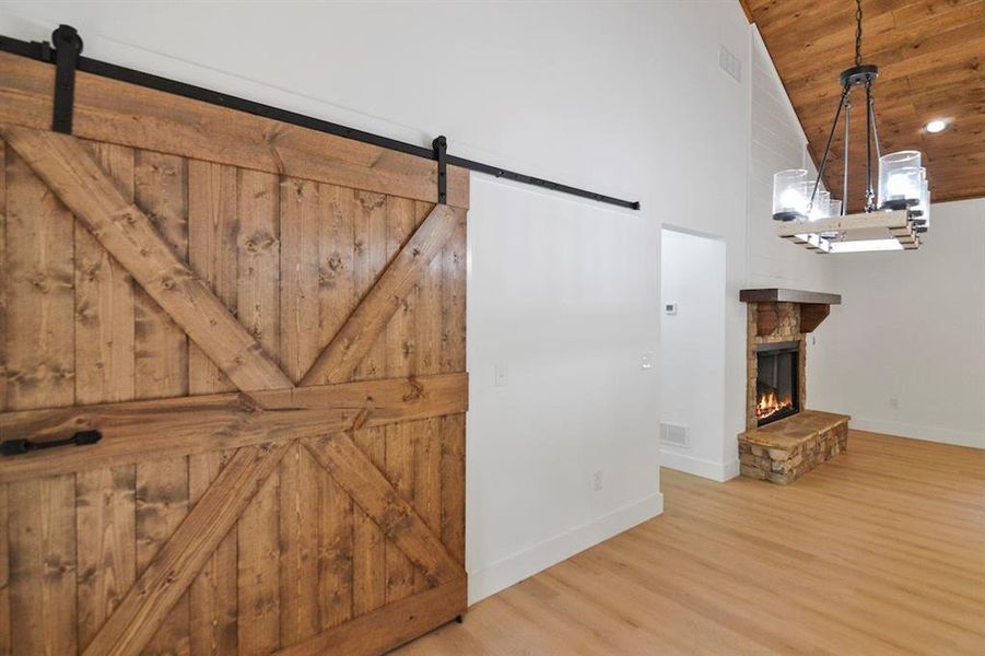 Image 35 of a home in .