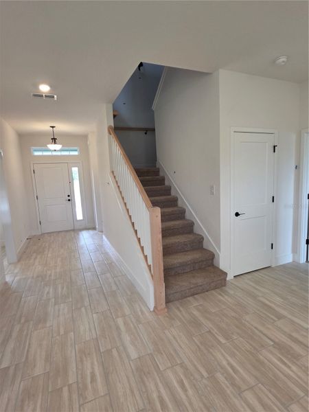 Spacious, unfurnished interior of a new home in Pine Bluff, Spring Hill (Image 12).