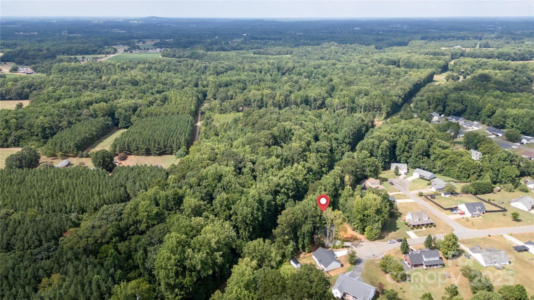 Image 37 of a home in .